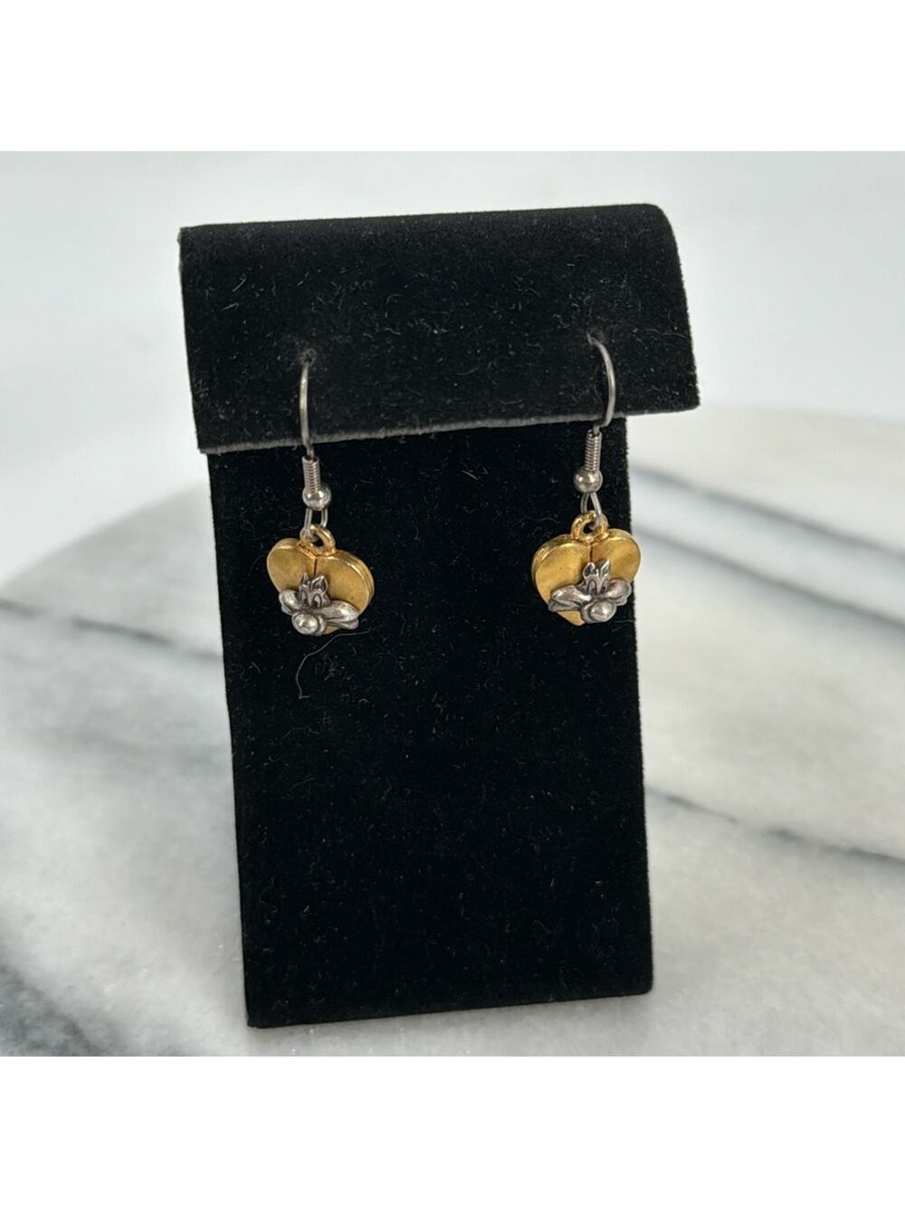 Vintage looney tunes Sylvester silver and gold heart earrings